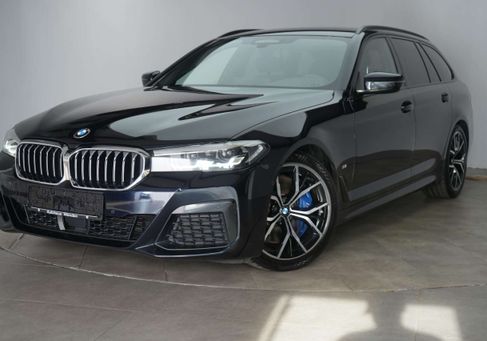BMW 530, 2021