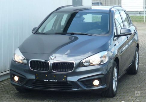 BMW 216, 2017