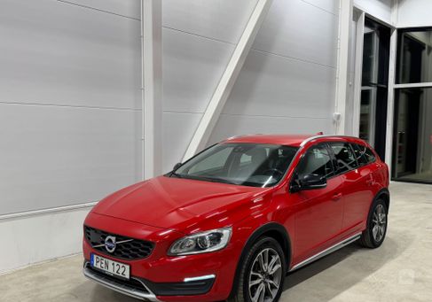 Volvo V60 Cross Country, 2017