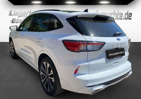 Ford Kuga, 2022