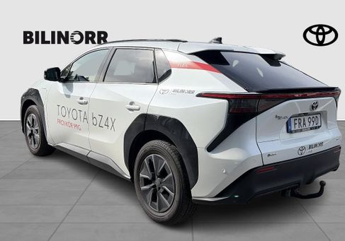 Toyota bZ4X, 2025