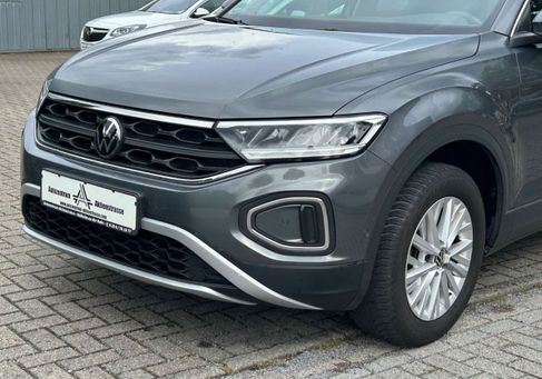 Volkswagen T-Roc, 2023