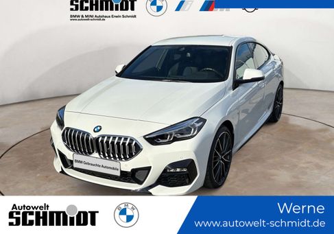 BMW 218, 2022