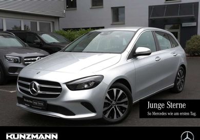 Mercedes-Benz B 250, 2022