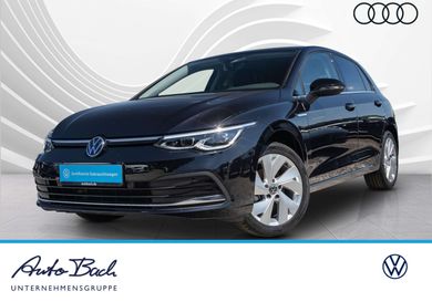Volkswagen Golf, 2023