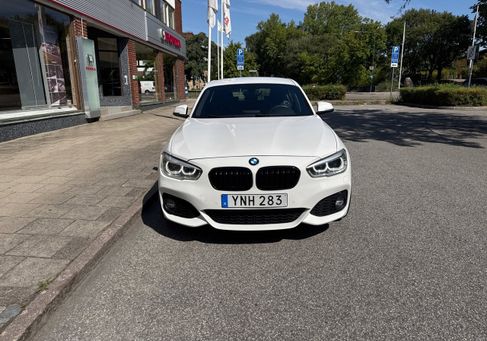 BMW 118, 2018