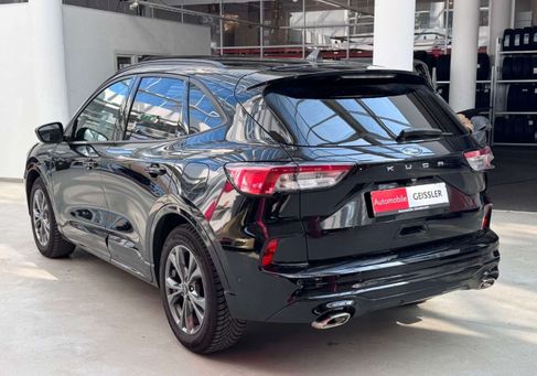 Ford Kuga, 2022
