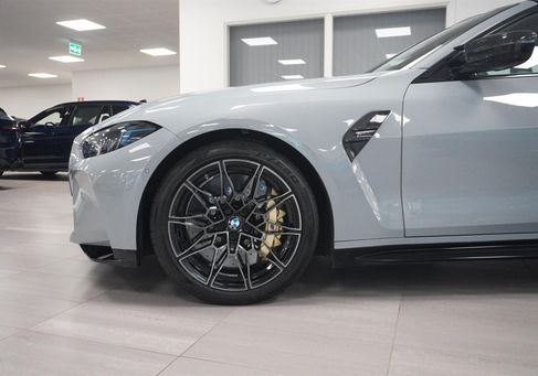 BMW M4, 2025 3