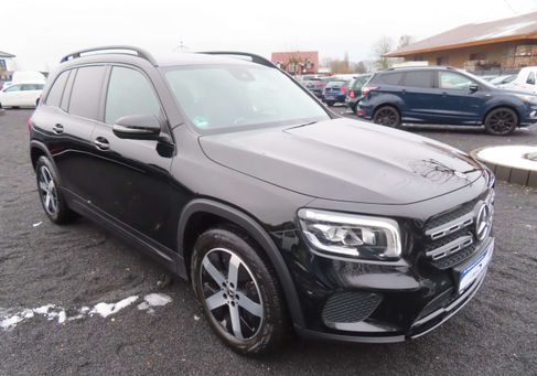 Mercedes-Benz GLB 180, 2022