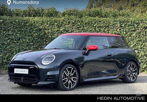 MINI John Cooper Works, 2024