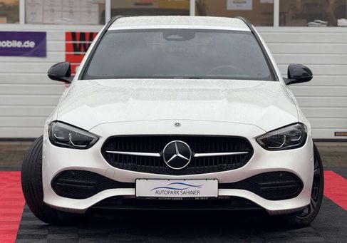 Mercedes-Benz C 180, 2022