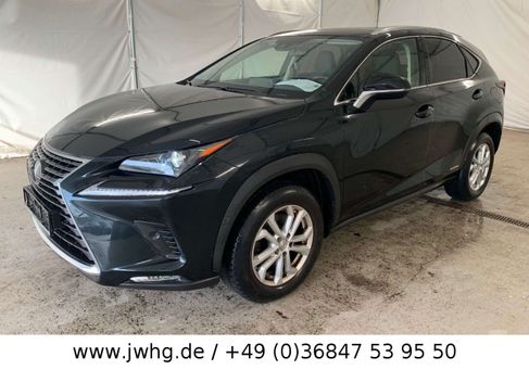 Lexus NX 300, 2021