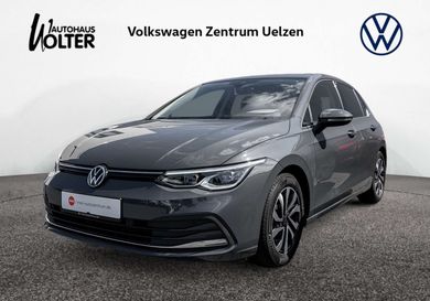 Volkswagen Golf, 2022