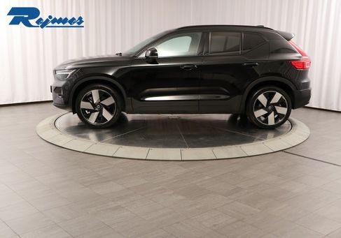 Volvo XC40, 2024 3