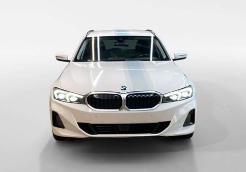 BMW 318, 2024