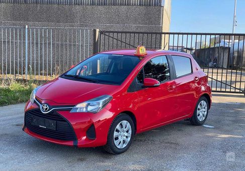 Toyota Yaris, 2015