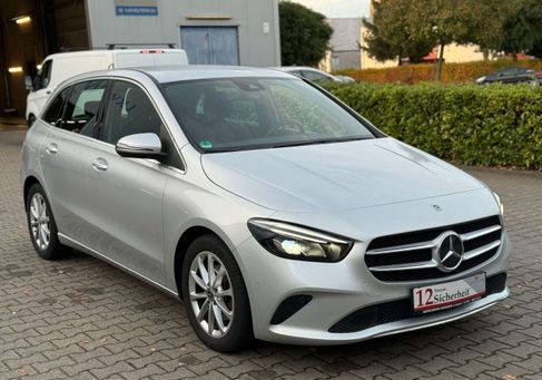 Mercedes-Benz B 200, 2020