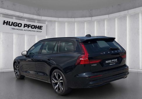 Volvo V60, 2022