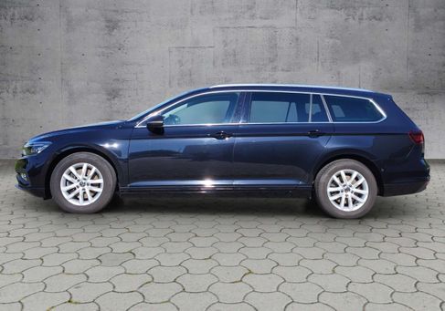Volkswagen Passat Variant, 2023 3