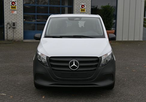 Mercedes-Benz eVito, 2025