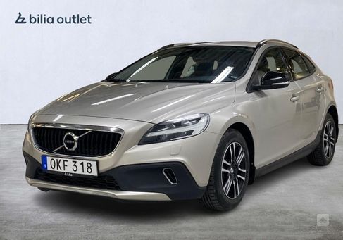 Volvo V40 Cross Country, 2017