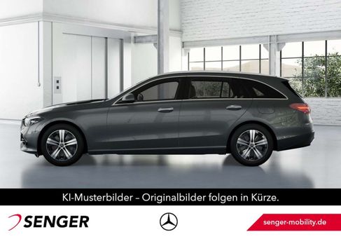 Mercedes-Benz C 300, 2022