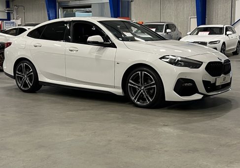 BMW 218, 2021 2
