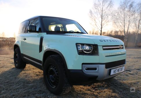 Land Rover Defender, 2021