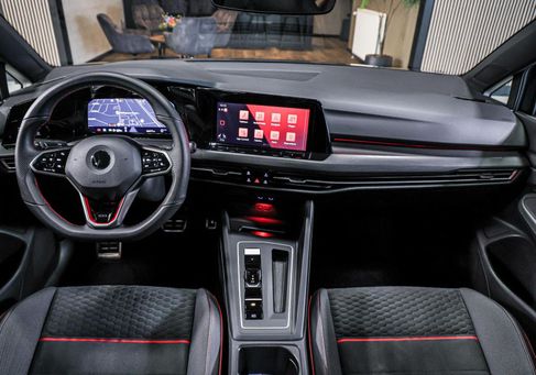 Volkswagen Golf, 2021 2