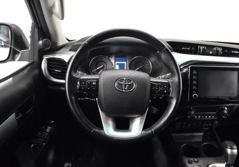 Toyota Hilux, 2022