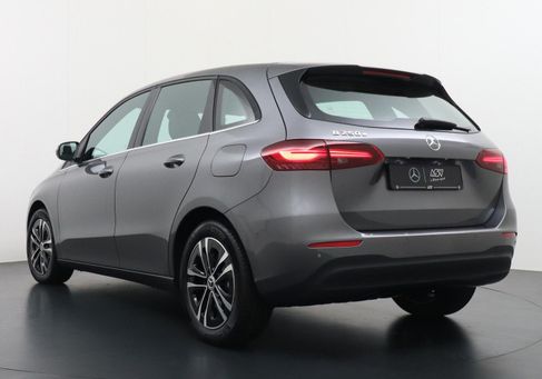 Mercedes-Benz B 250, 2025