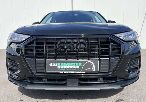 Audi Q3, 2022