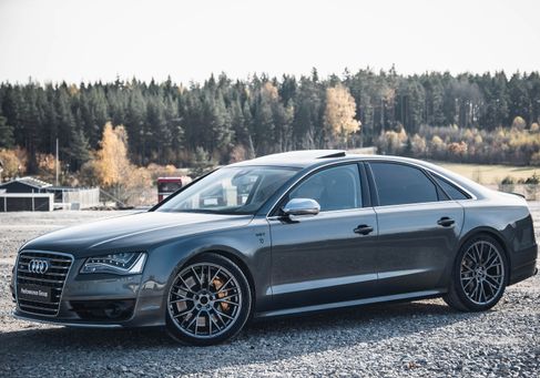 Audi A8, 2013