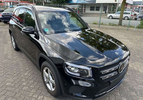 Mercedes-Benz GLB 200, 2023