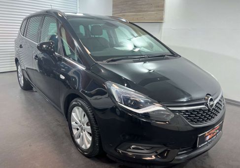 Opel Zafira, 2018