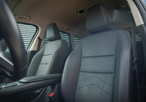 BMW 220 Active Tourer, 2023