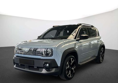 Renault R 4, 2025