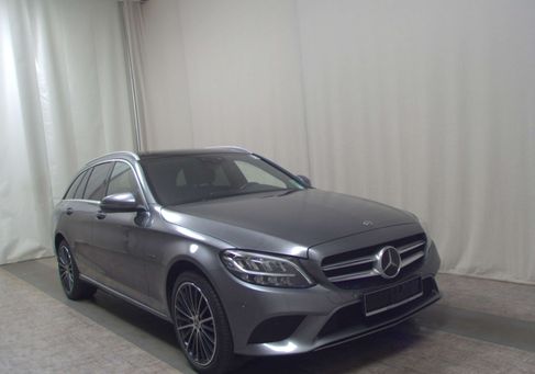 Mercedes-Benz C 300, 2020