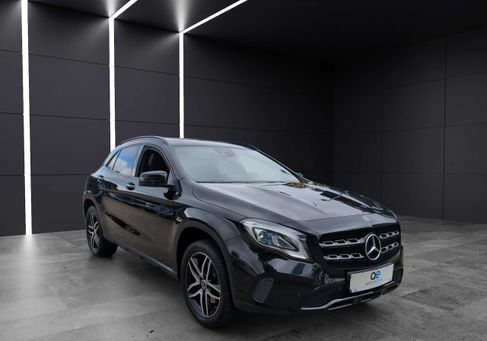 Mercedes-Benz GLA 220, 2019