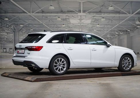 Audi A4, 2023 3