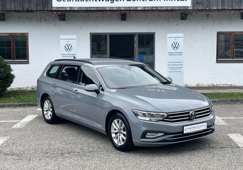 Volkswagen Passat Variant, 2023 3