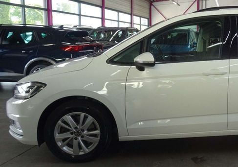 Volkswagen Touran, 2022