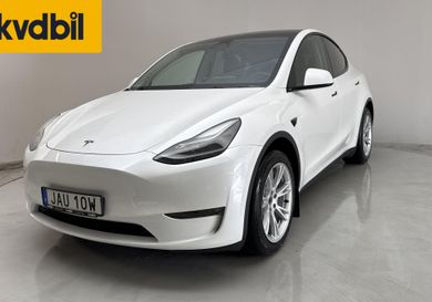 Tesla Model Y, 2024