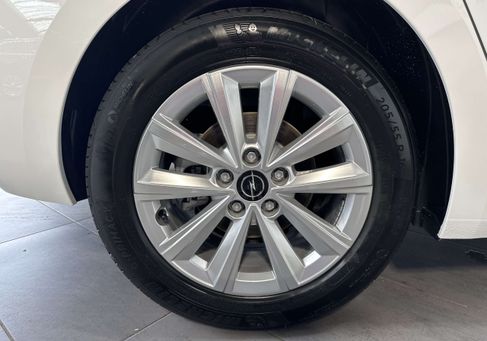 Opel Astra, 2024