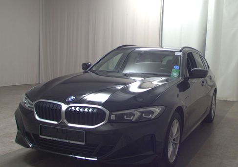 BMW 320, 2022 2