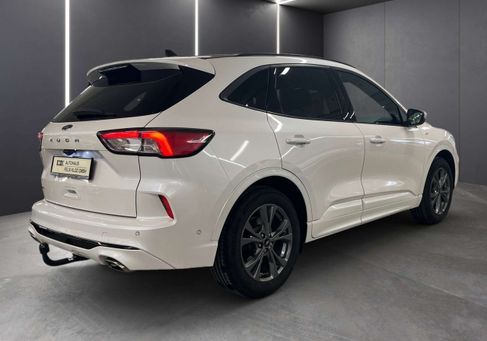 Ford Kuga, 2021