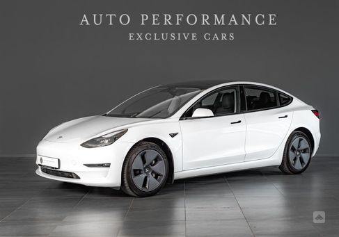 Tesla Model 3, 2021