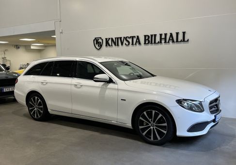 Mercedes-Benz E 300, 2020 3