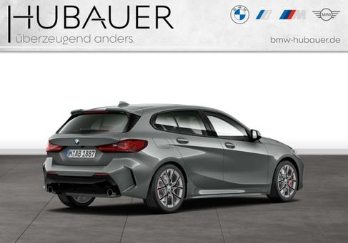 BMW 120, 2023