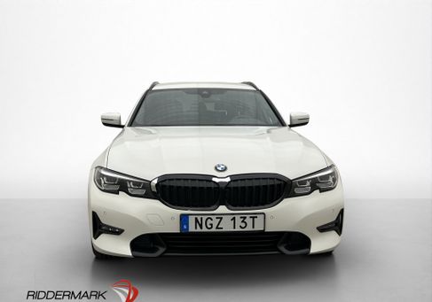 BMW 330, 2021